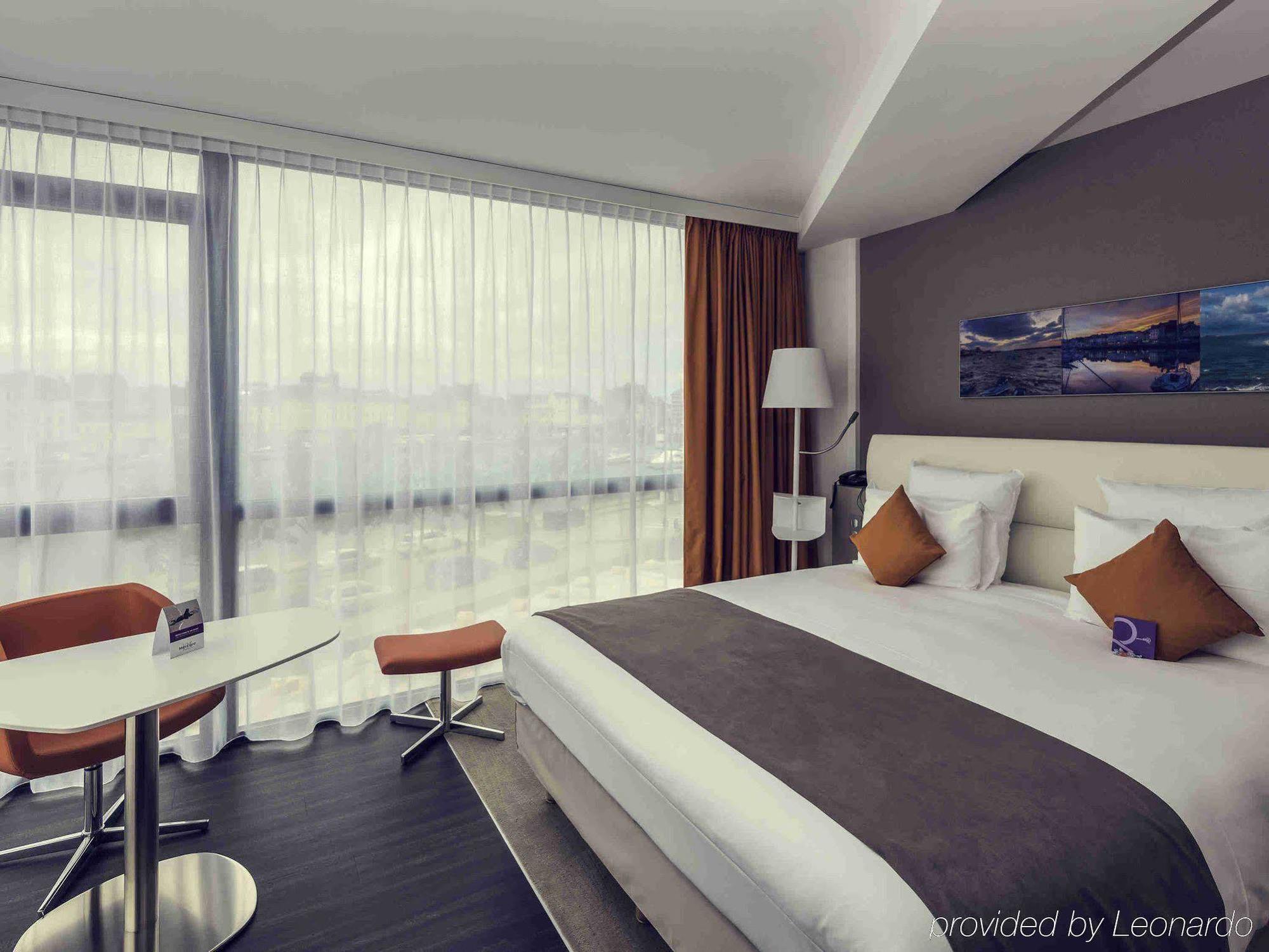 Mercure Cherbourg Centre Port Luaran gambar